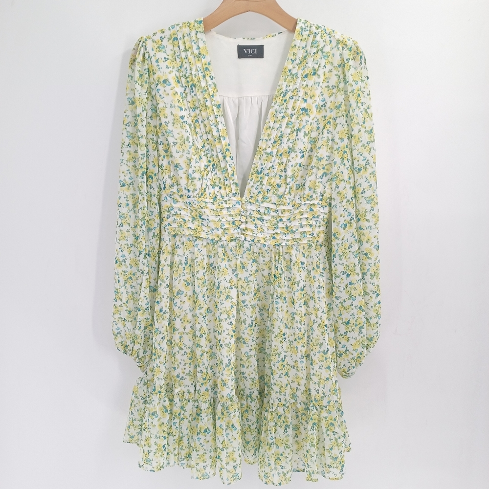 VICI Collection Floral Long Sleeve Chiffon Babydoll Mini Dress Green/Yellow - Picture 3 of 9